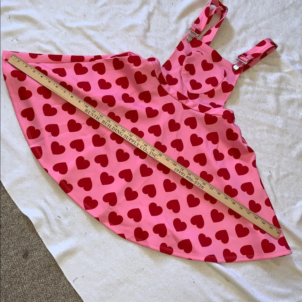 Hot Topic Skirtall Pink Dress with Red Hearts S/M anime cosplay Comic-Con